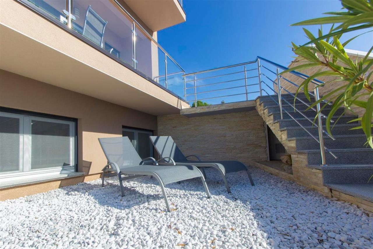 Villa Top Of Murter, One Bedroom Apartment Exteriör bild
